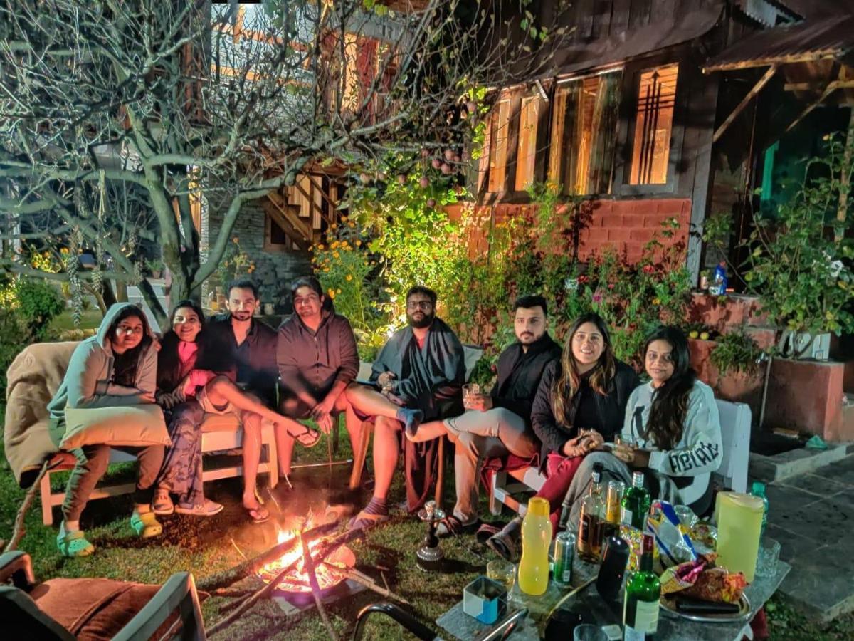 Ishan Log Huts-A Boutique Home Stay Banjār 外观 照片