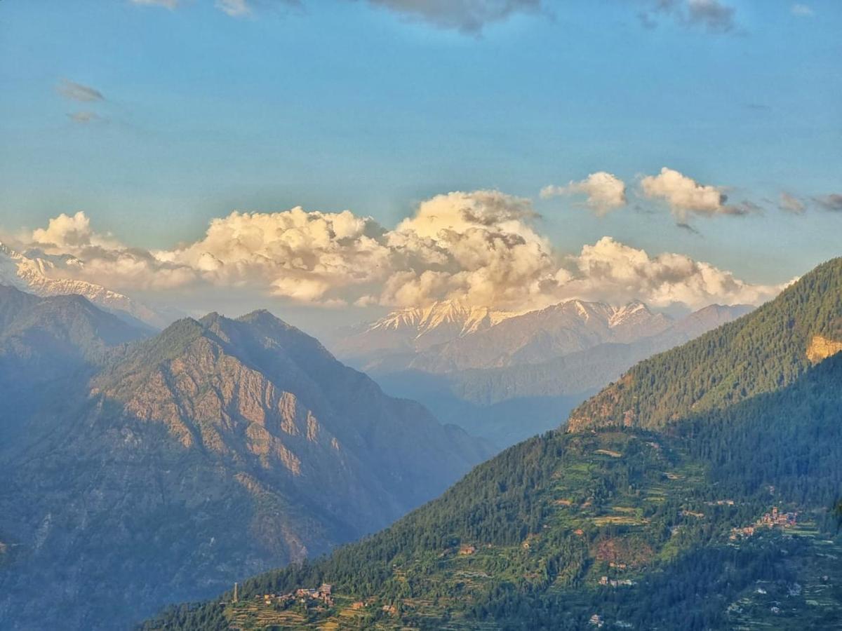 Ishan Log Huts-A Boutique Home Stay Banjār 外观 照片