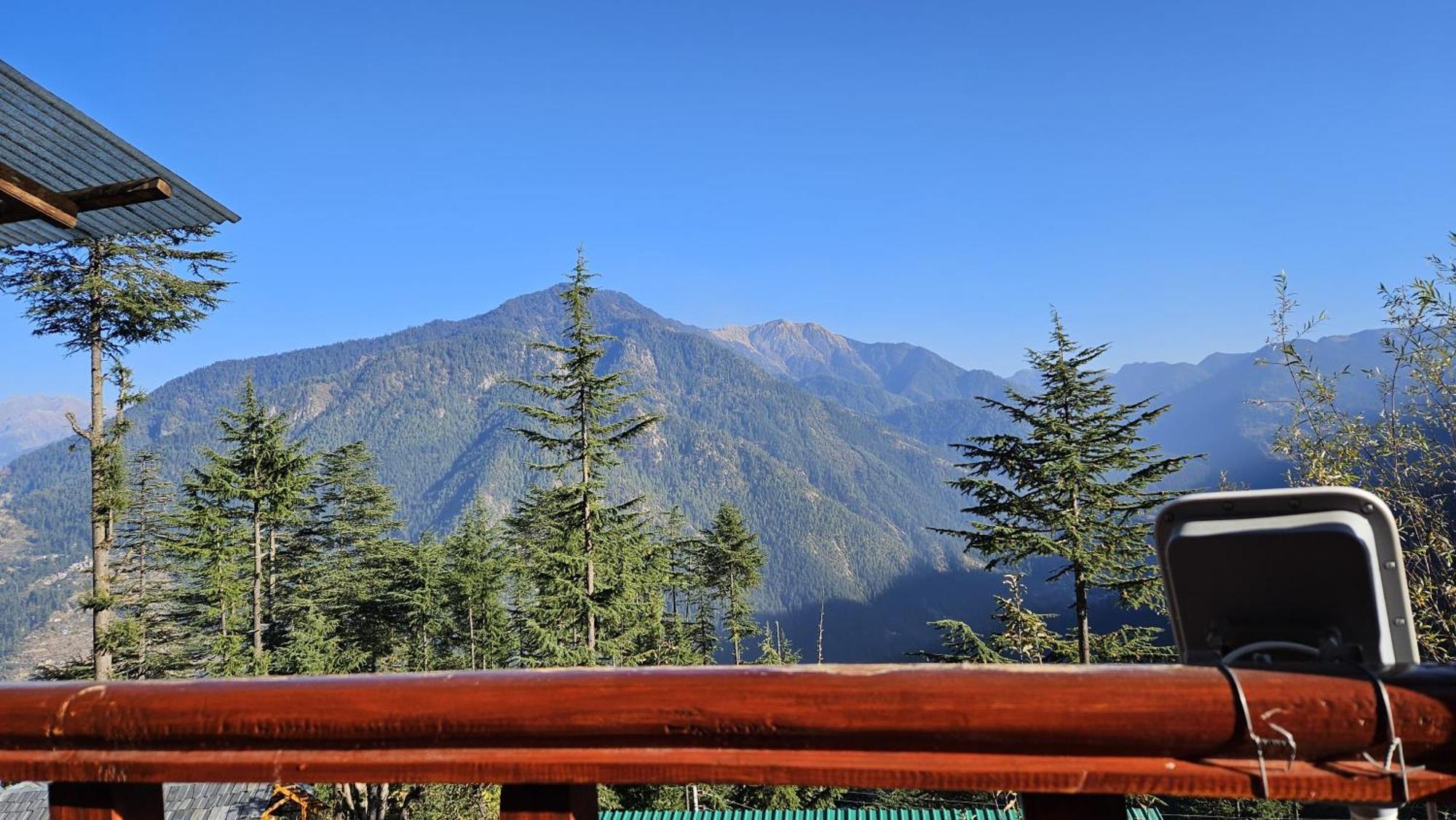 Ishan Log Huts-A Boutique Home Stay Banjār 外观 照片